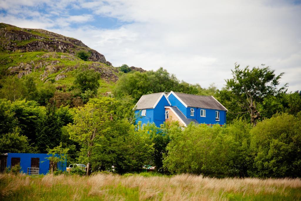 Cwm-y-glo The Snowdon Inn - Y Fricsan المظهر الخارجي الصورة